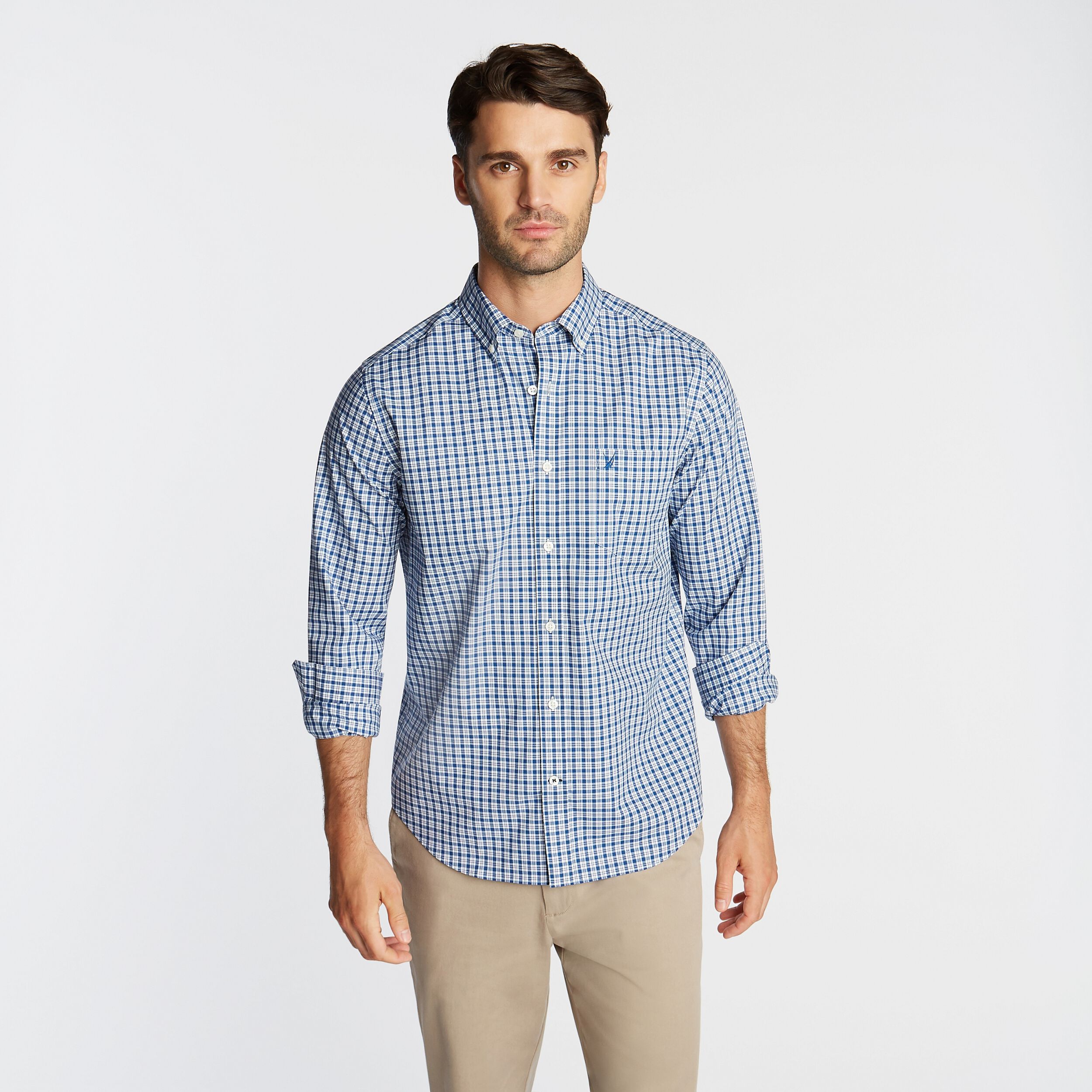 CLASSIC FIT WRINKLE-RESISTANT PLAID SHIRT | Nautica