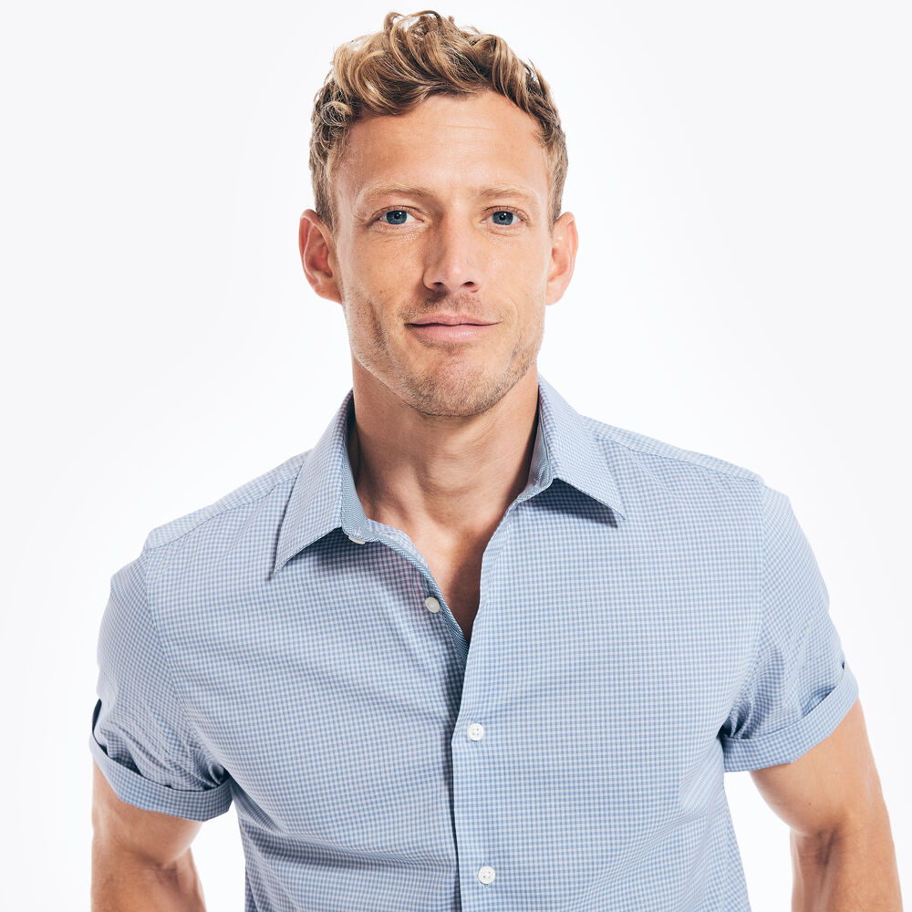 NAVTECH TRIM FIT SOLID SHORT-SLEEVE SHIRT,Delphinium Blue,large