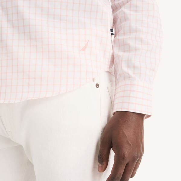 Slim Fit Wrinkle-Resistant Plaid Shirt
