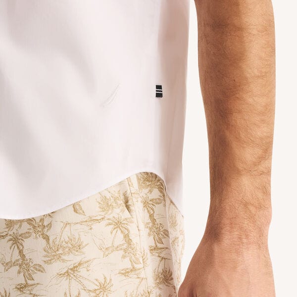 Short-Sleeve Classic Fit Shirt
