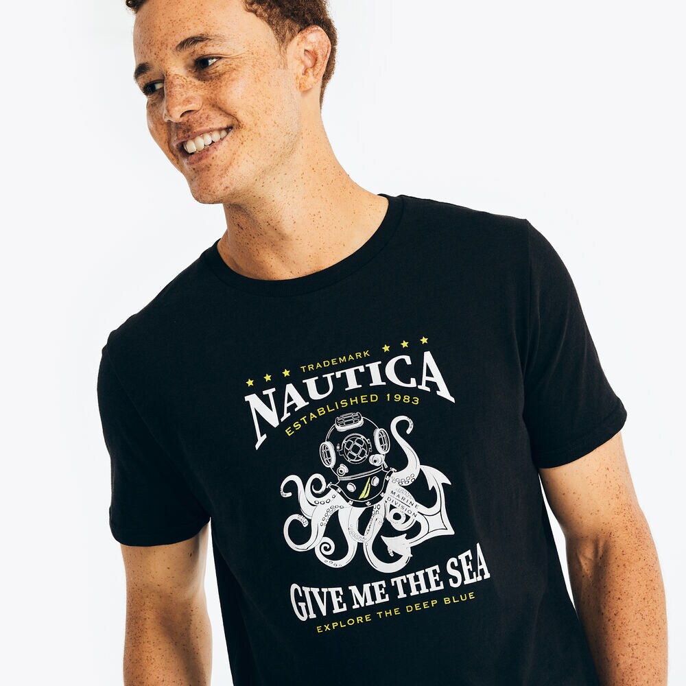 SUSTAINABLY CRAFTED GIVE ME THE SEA GRAPHIC T-SHIRT,True Black,large