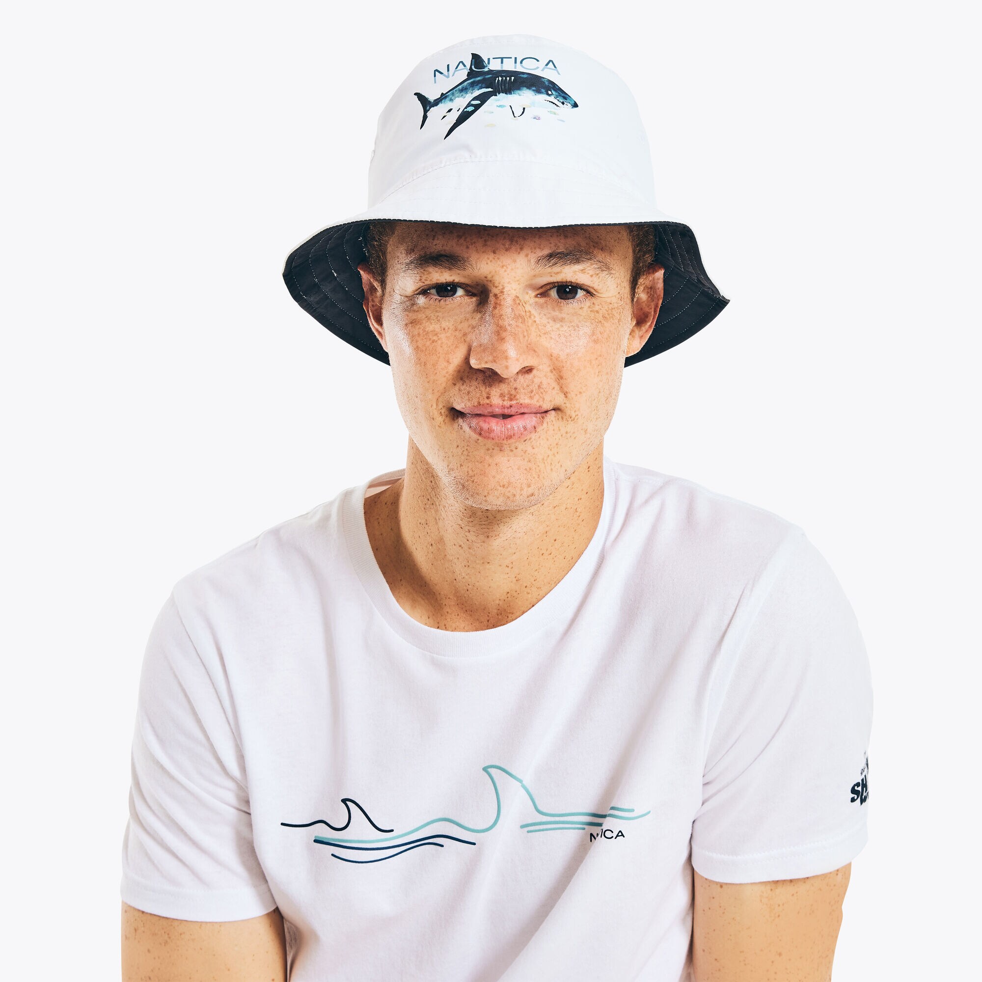 SUSTAINABLY CRAFTED REVERSIBLE SHARK BUCKET HAT,Bright White,large