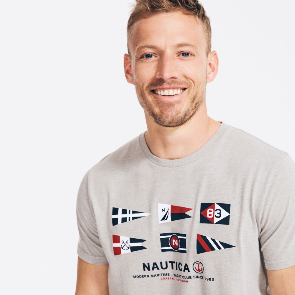 SUSTAINABLY CRAFTED FLAG GRAPHIC T-SHIRT,Grey Heather,large