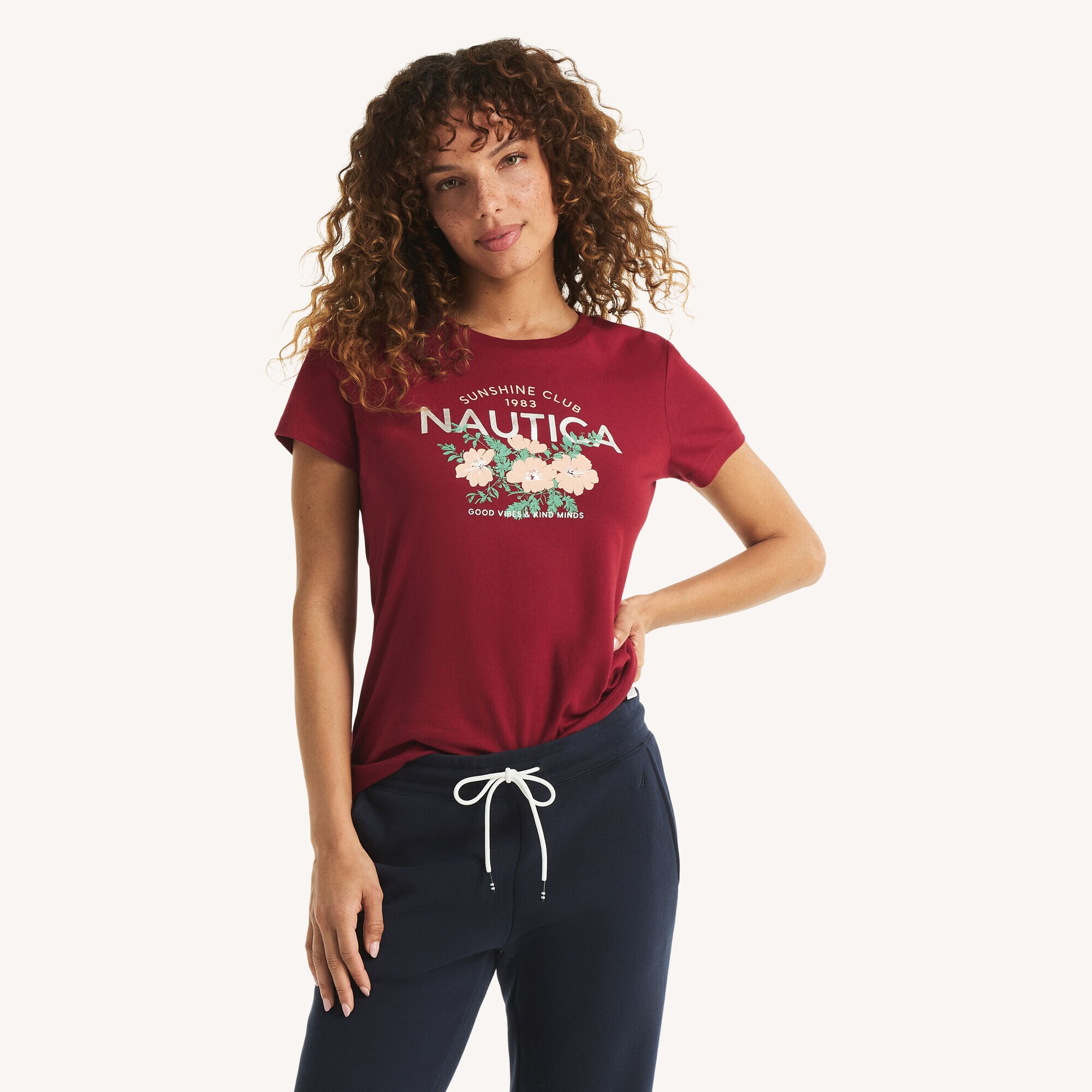 Foil Sunshine Club Graphic T-Shirt,Classic Red,large