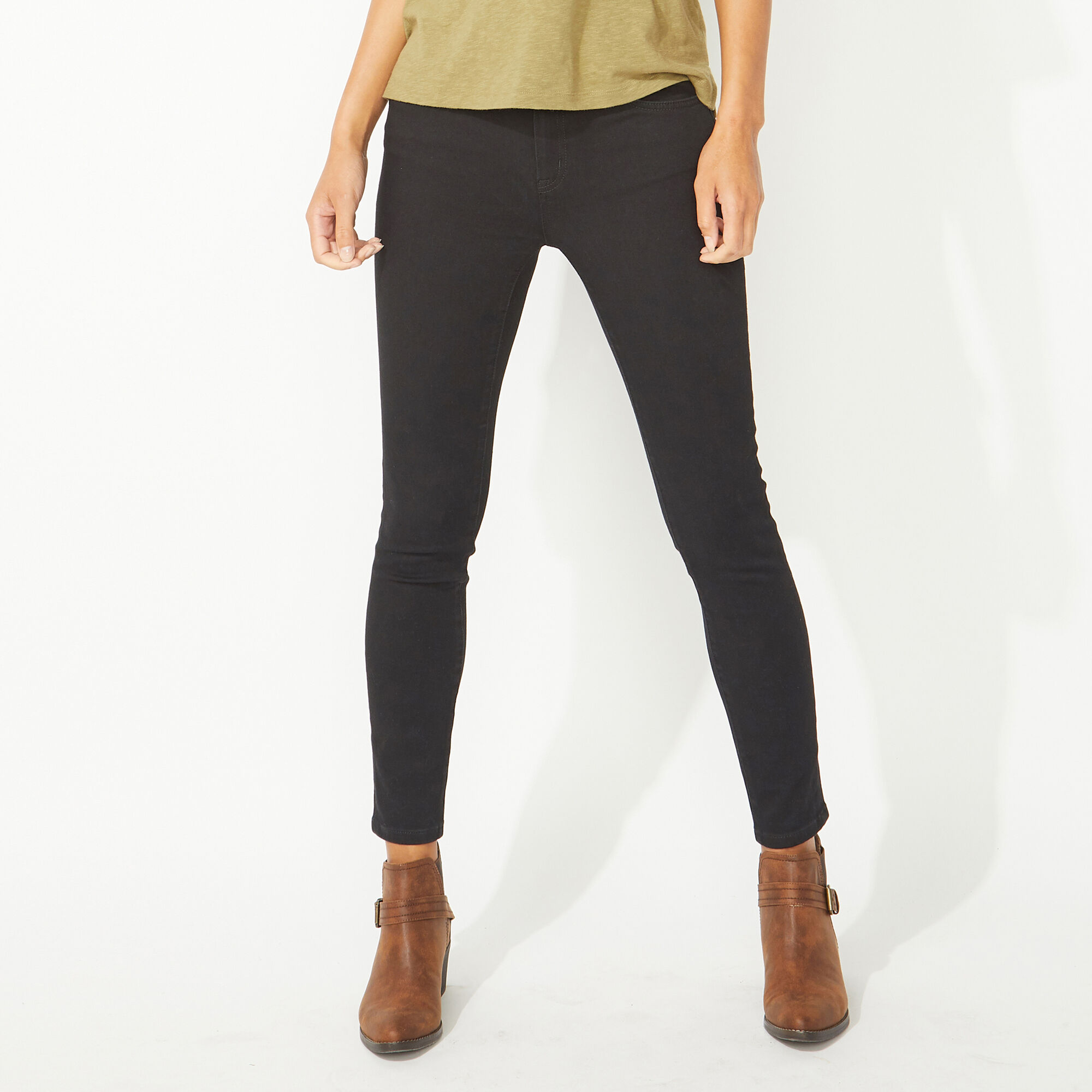 NAUTICA JEANS CO. MID RISE SKINNY DENIM IN BLACK,True Black,large