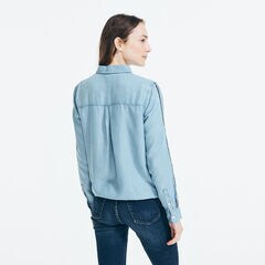 NAUTICA JEANS CO. STRIPE TRIM TIE-FRONT DENIM SHIRT,Aqua Splash,large