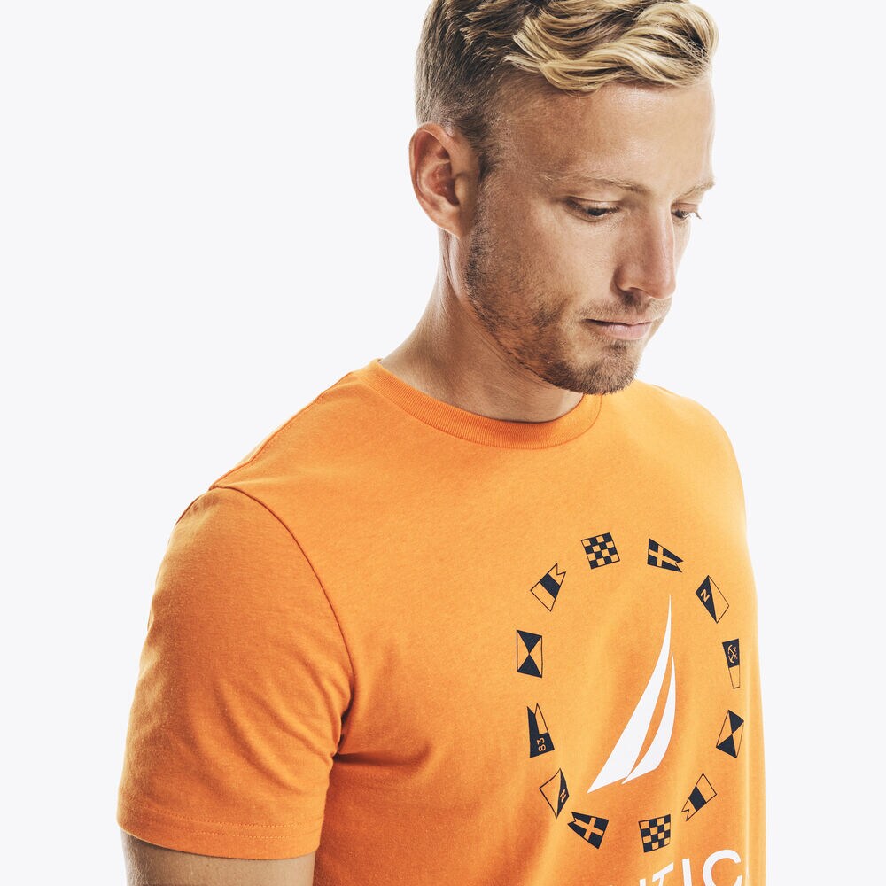 SUSTAINABLY CRAFTED FLAG GRAPHIC T-SHIRT,Fireside,large