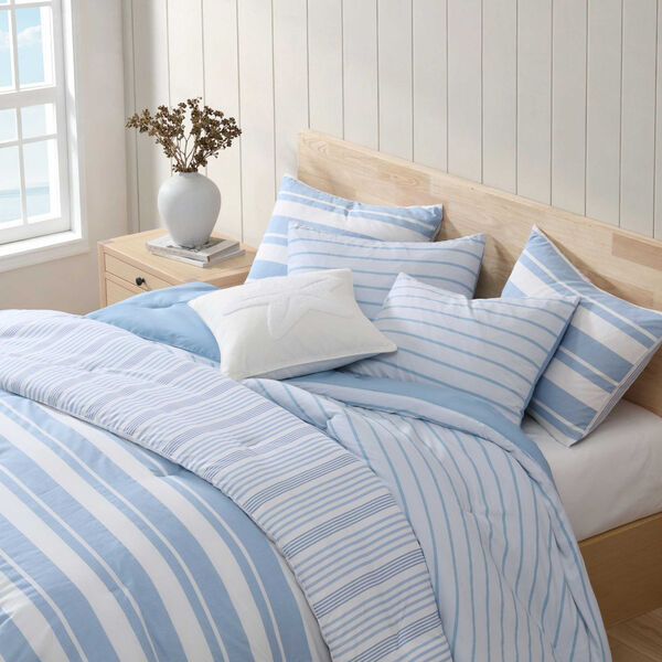 Chambray Waves Blue Full/Queen Comforter Set