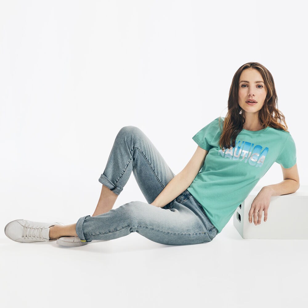 SUSTAINABLY CRAFTED GRADIENT FOIL GRAPHIC T-SHIRT,Spearmint,large