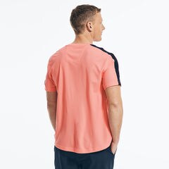 NAVTECH SUSTAINABLY CRAFTED CHEST-STRIPE T-SHIRT,Sugar Coral,large
