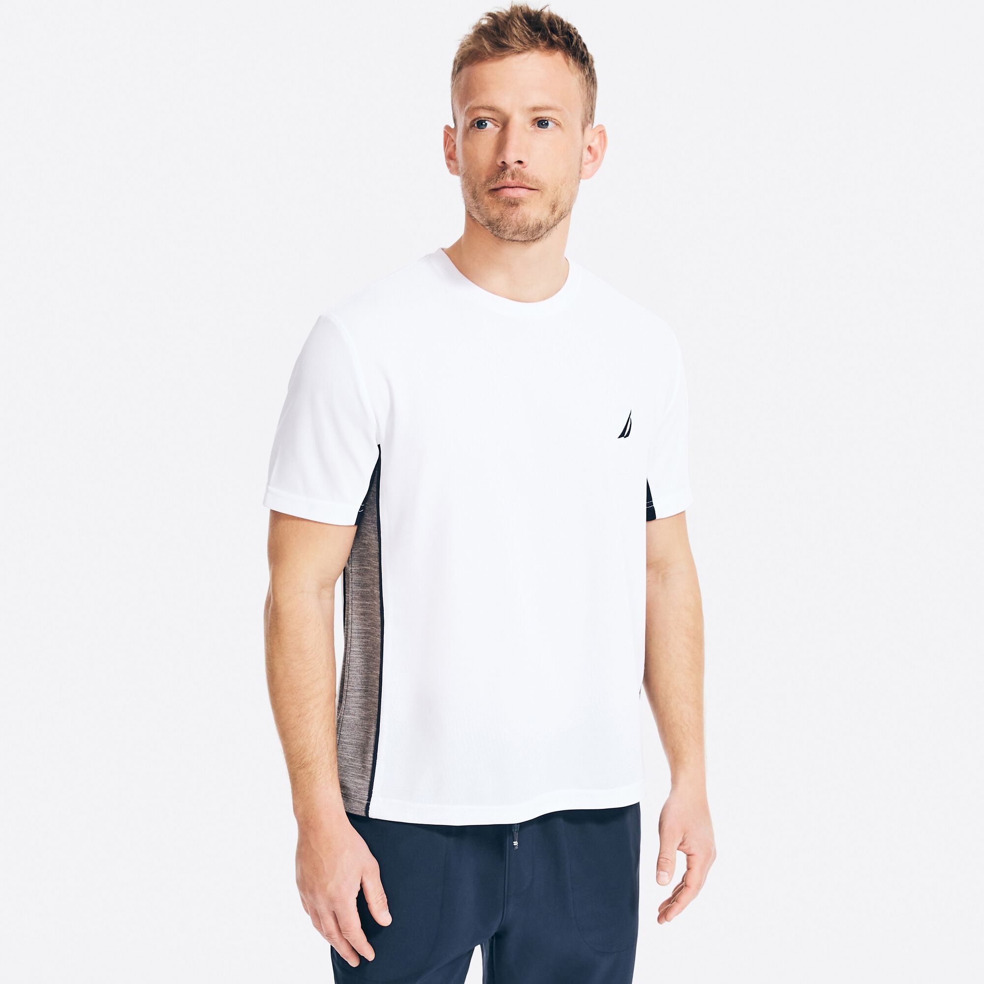 NAVTECH SUSTAINABLY CRAFTED COLORBLOCK T-SHIRT,Bright White,large