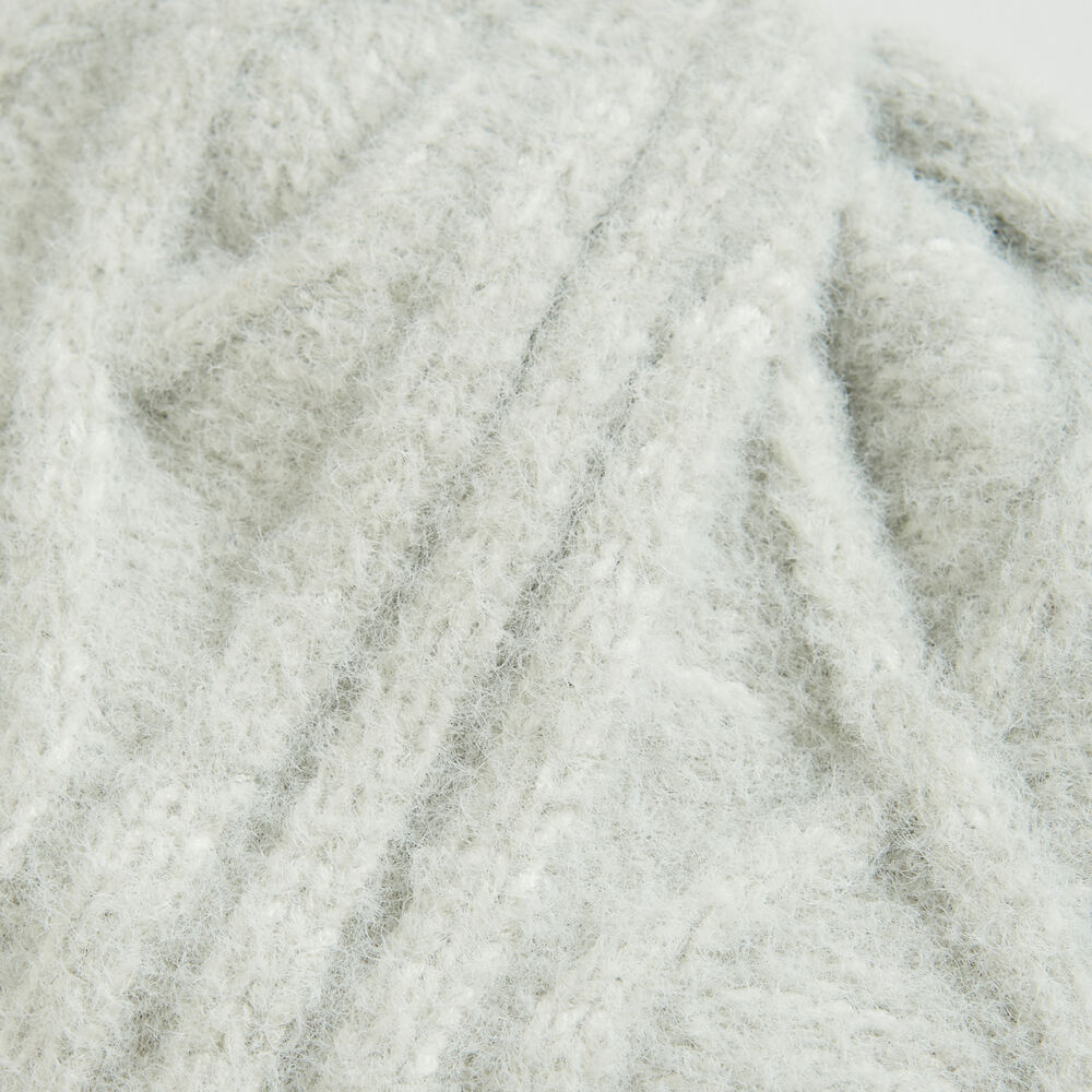 CABLE-KNIT CUFFED BEANIE,Grey Heather,large