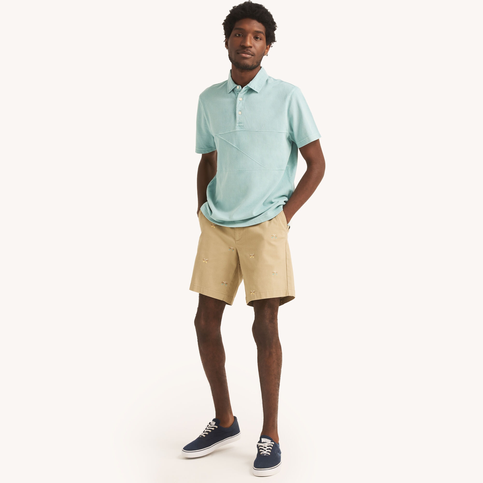 8.5" Printed Deck Short,Woodsage,large