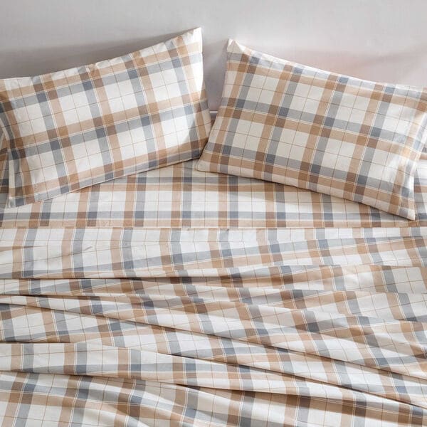 Vintage Trunk Beige Plaid Queen Sheet Set