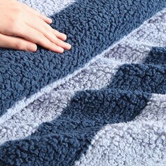 LAWNDALE BLUE STRIPED FAUX SHEARLING THROW BLANKET,Classic Blue,large