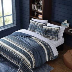 Marina Cove Blue King Reversible Quilt & Sham Bonus Set,Blue Mirage,large