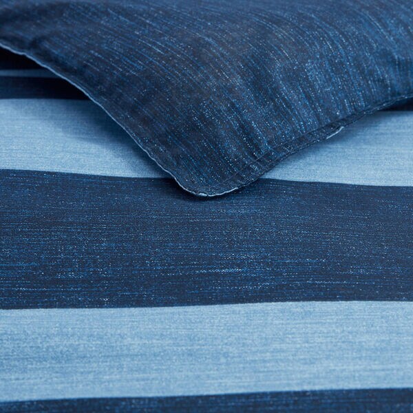 LONGPOINT KING REVERSIBLE COMFORTER AND SHAM SET