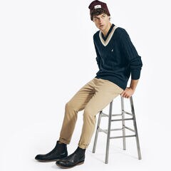 CRICKET CABLE-KNIT V-NECK SWEATER,Navy,large