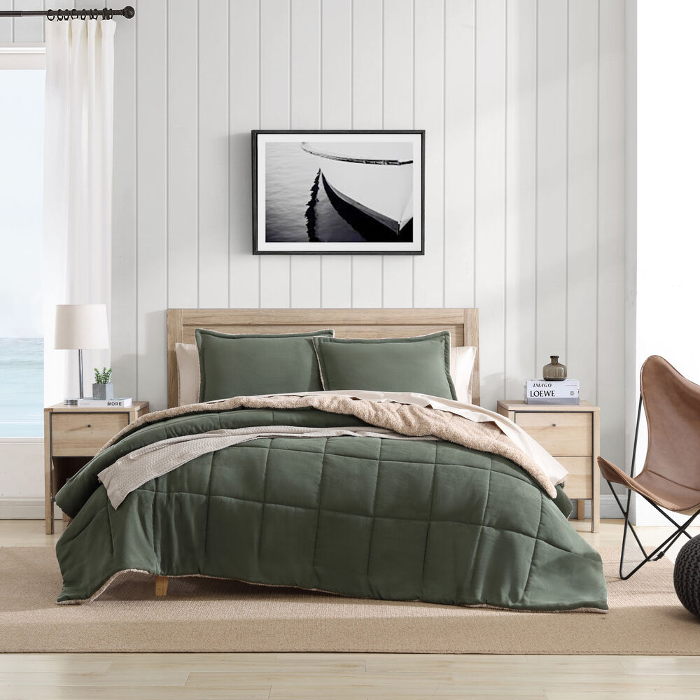Beckett Green Full/Queen Reversible Comforter & Sham Set,Dark Hunter,large