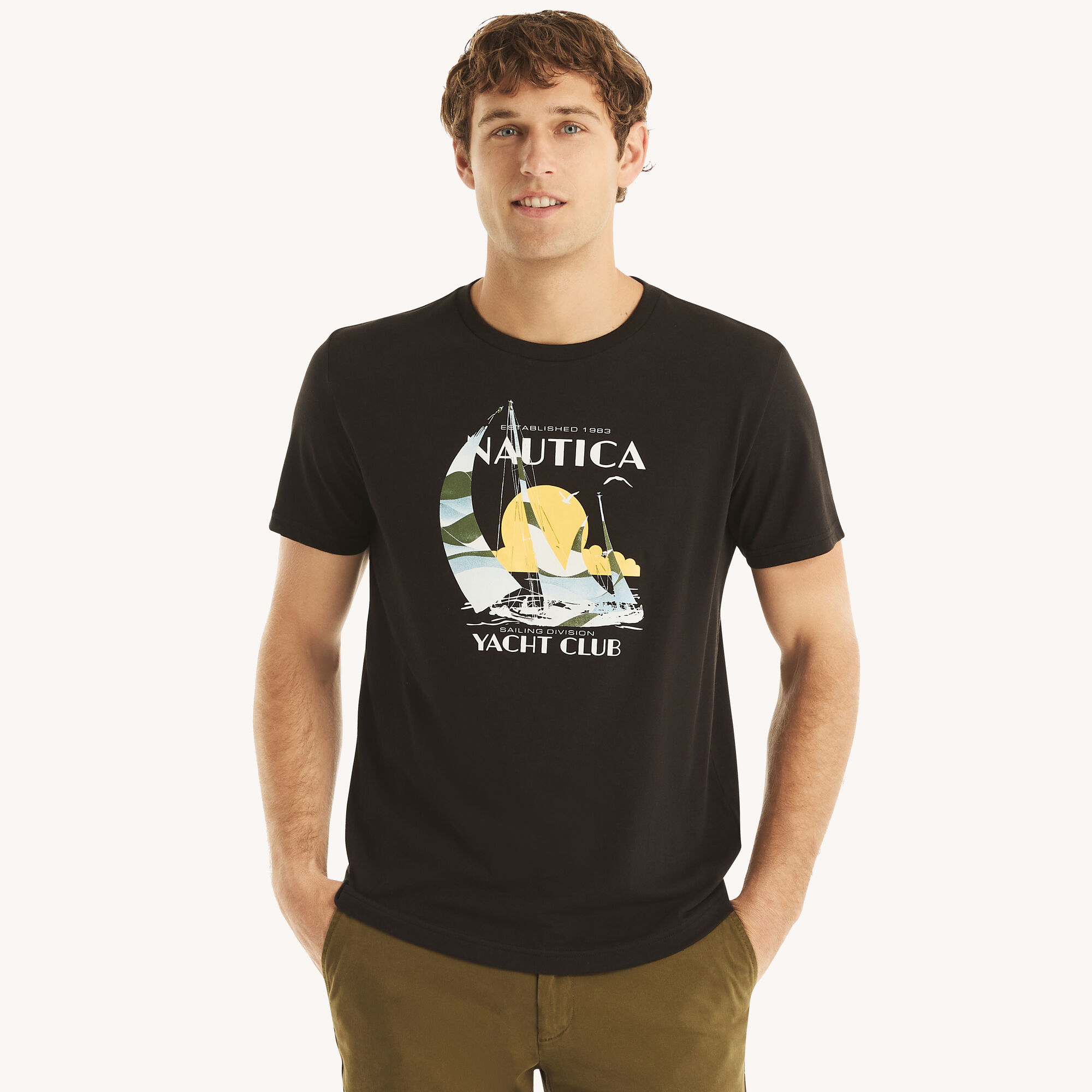 Yacht Club Graphic T-Shirt,True Black,large