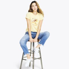 NAUTICA JEANS CO. SUSTAINABLY CRAFTED SUNSET GRAPHIC T-SHIRT,Light Gold,large