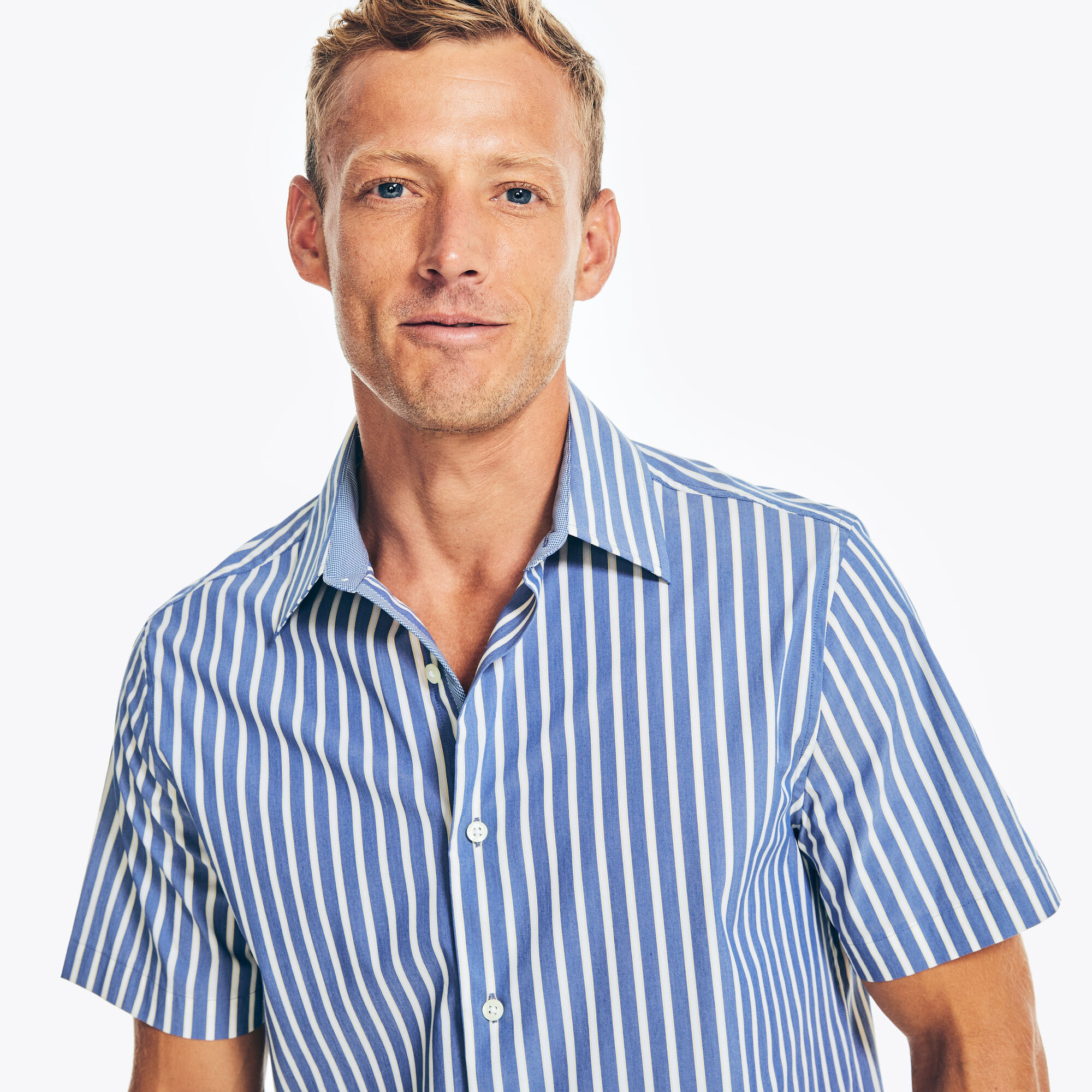 NAVTECH TRIM FIT STRIPED SHORT-SLEEVE SHIRT,Estate Blue,large