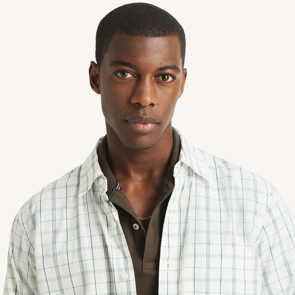 Classic Fit Plaid Shirt